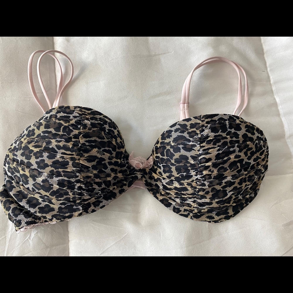 Victoria’s Secret padded lace ruched Demi bra